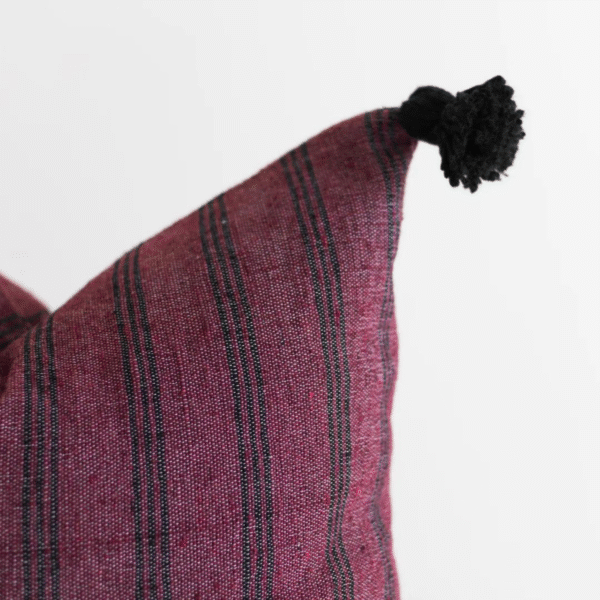 Housse De Coussin Noir Et Bordeaux Rayer – Image 3