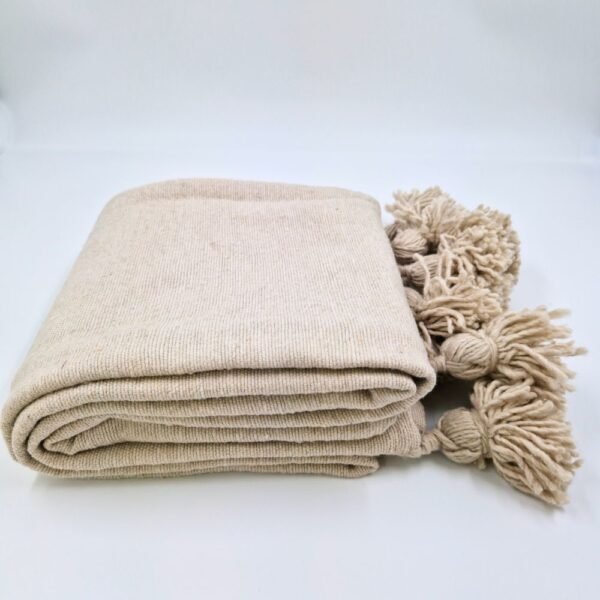 Couverture Beige Clair Avec Pompom – Image 7