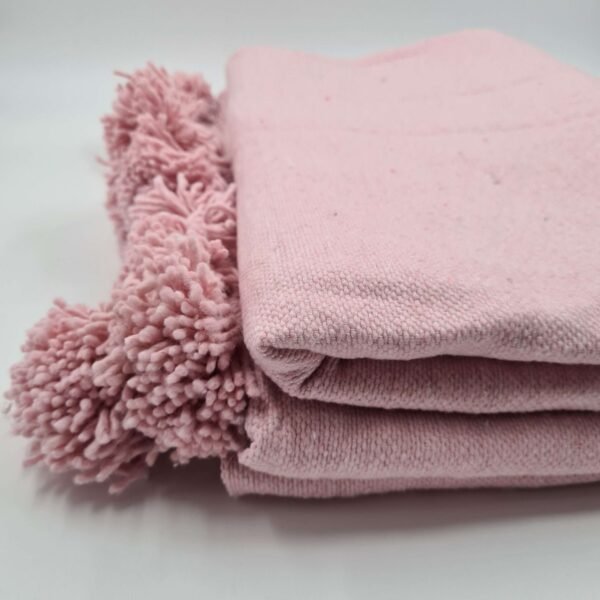 Couverture Pompom Flamant Rose Clair – Image 4