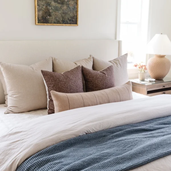Housse De Coussin Beige Avec Lignes Marron – Image 5