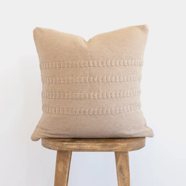 Housse De Coussin Artisanale Beige Brodé
